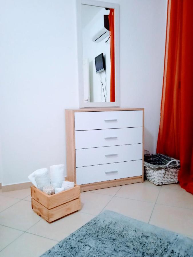 Artist S Apartment Vlora Kültér fotó